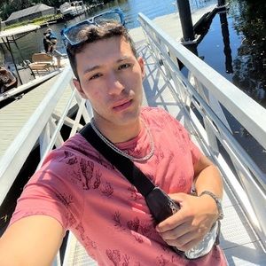 Meet your Posher, Felipe